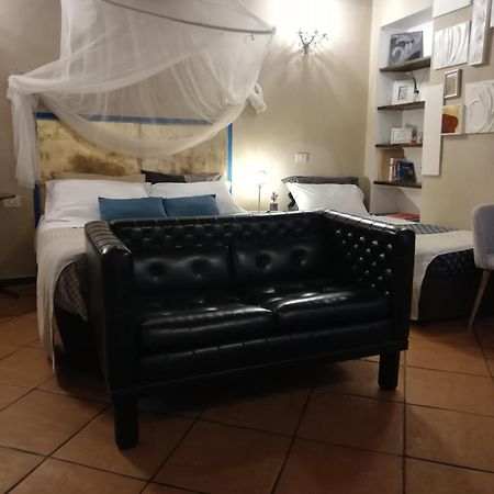 Apartments Campo De Fiori Ρώμη Εξωτερικό φωτογραφία