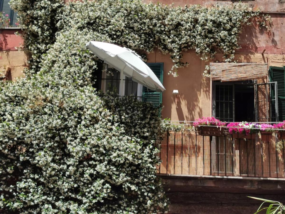 Apartments Campo De Fiori Ρώμη Εξωτερικό φωτογραφία
