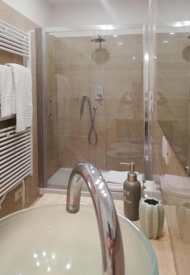 Apartments Campo De Fiori Ρώμη Εξωτερικό φωτογραφία