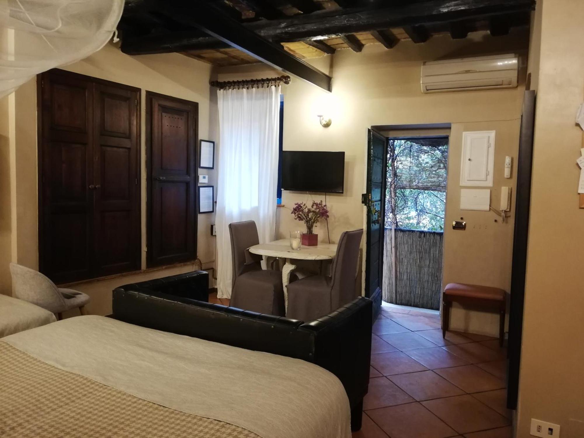 Apartments Campo De Fiori Ρώμη Εξωτερικό φωτογραφία